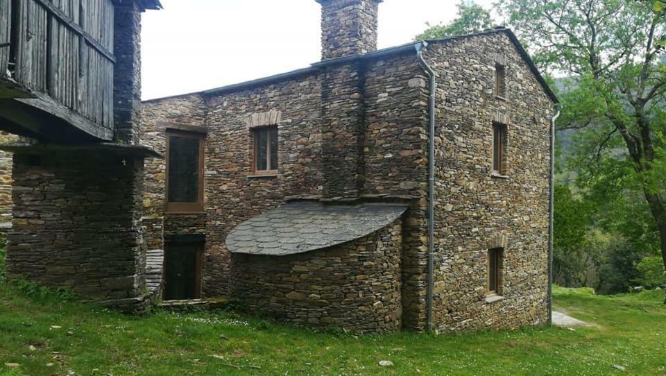 Albergue De La Naturaleza O Vilar - Mondoñedo エクステリア 写真